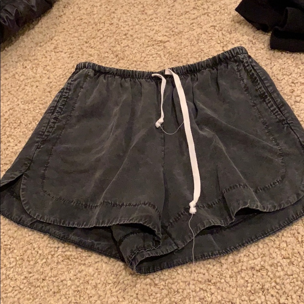 Brandy Melville flowy shorts